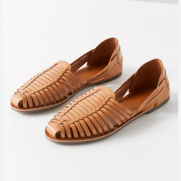 Urban Outfitters Shoes - UO Woven Huarache Flat NEW